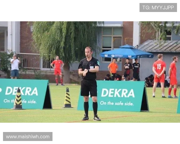 德甲引入半自动越位判罚系统 助力提升比赛判决精确度