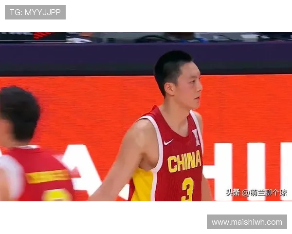 胡明轩替补登场14分钟砍下13分找回信心 成队内奇兵助力球队反弹